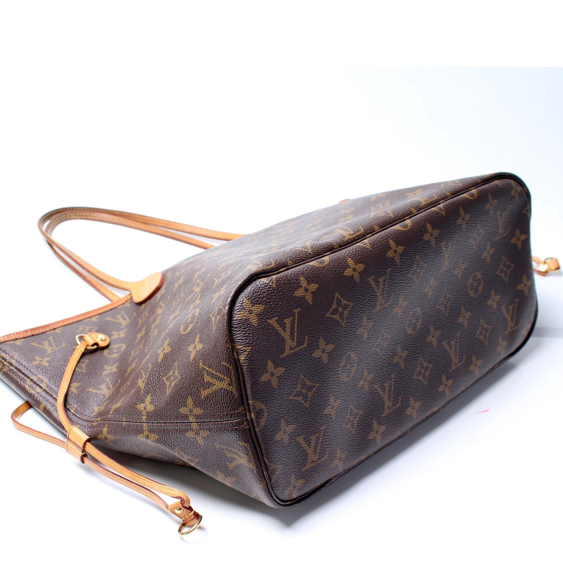 Louis Vuitton Neverfull MM Monogram Tote Bag Monogram 160
