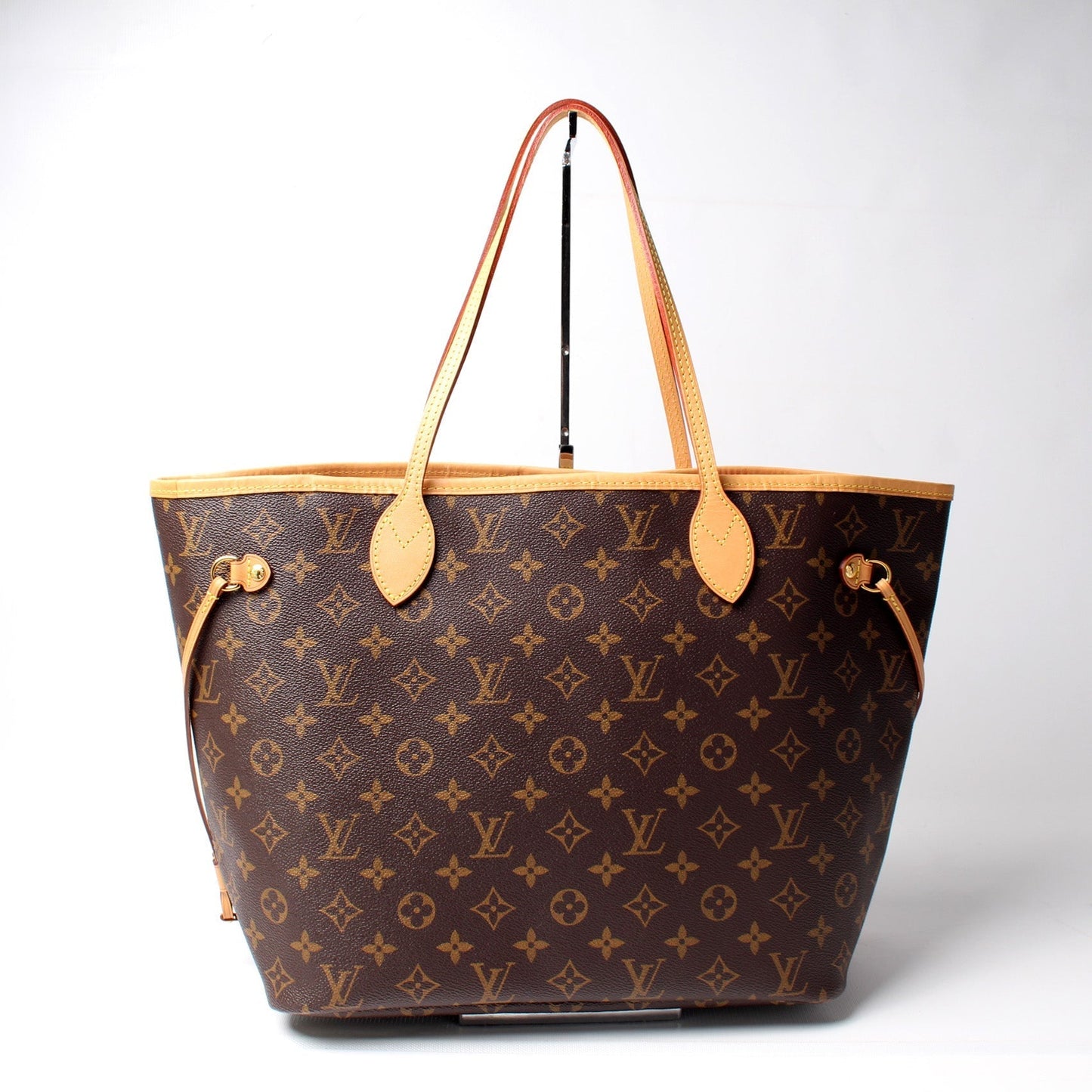 Louis Vuitton Neverfull MM Monogram Tote Bag Monogram 168