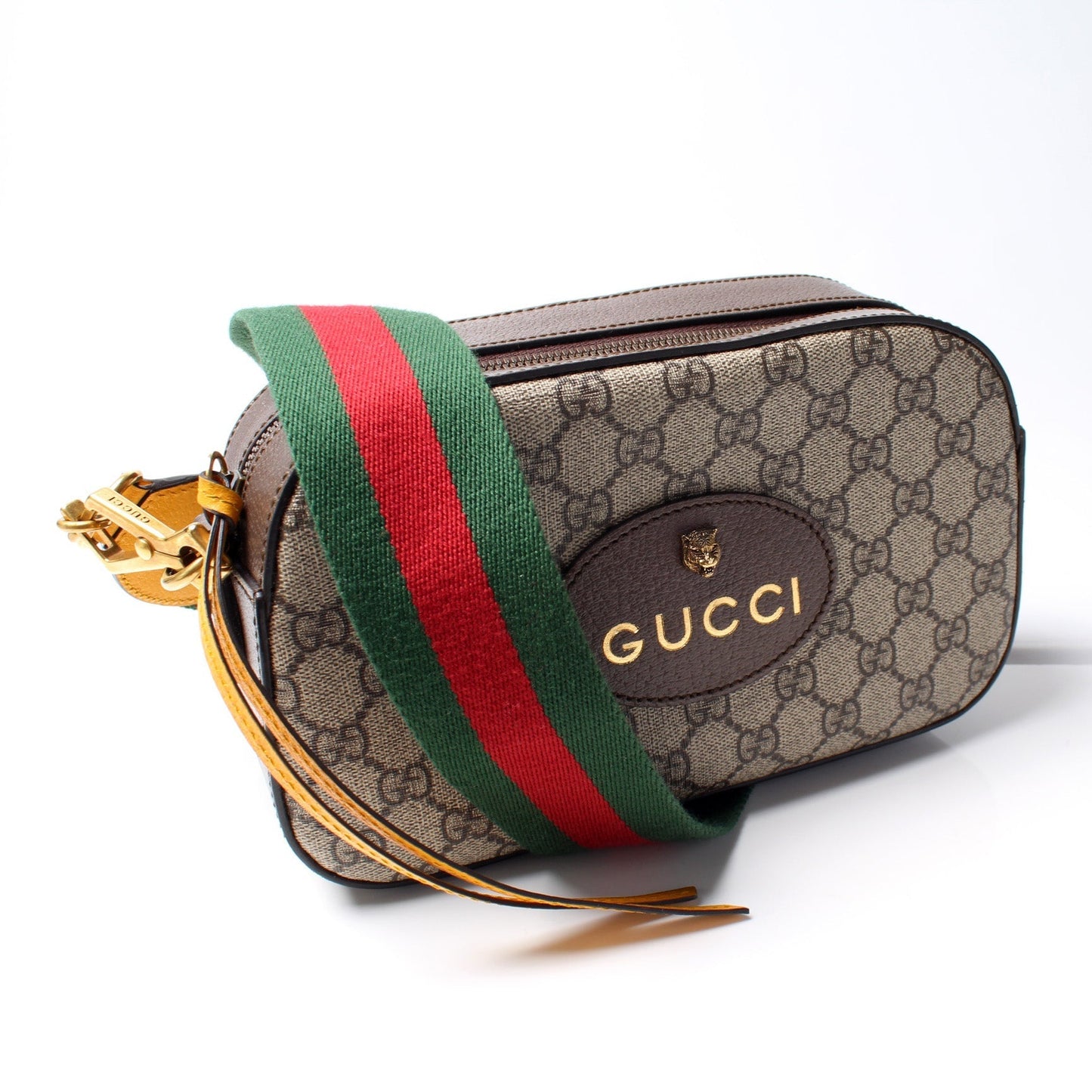 Gucci GG Supreme Messenger Travel Bag 16