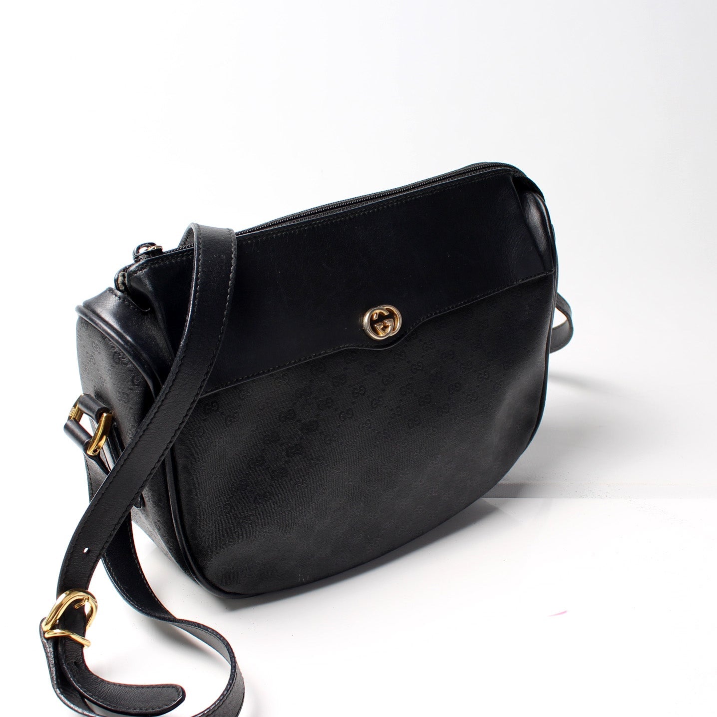 Gucci 001.115. Micro GG Canvas Travel Bag