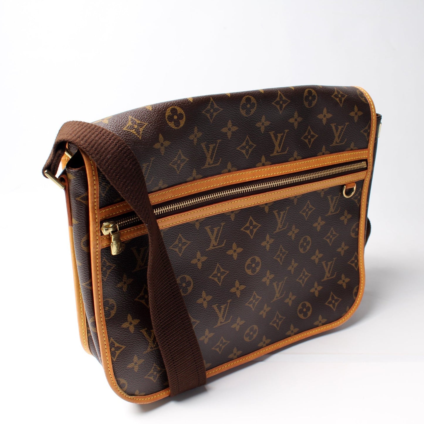Louis Vuitton Bosphore Messenger GM Monogram Crossbody Bag Monogram 3