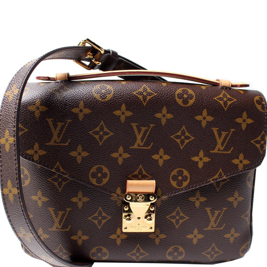Louis Vuitton Pochette Metis Monogram Clutch Bag Monogram 37