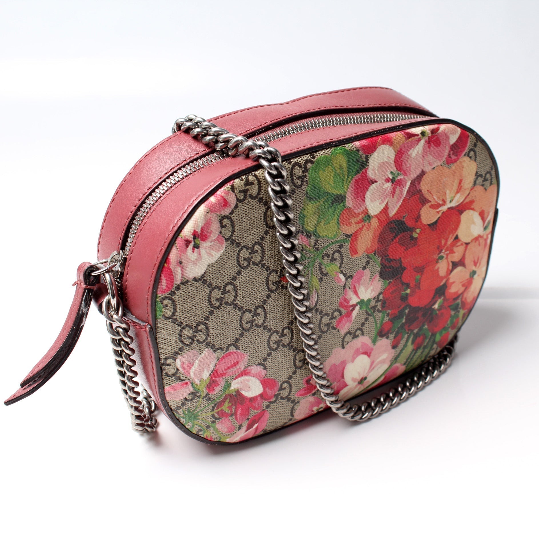 Gucci GG Supreme Blooms Mini Chain Travel Bag Mini Chain