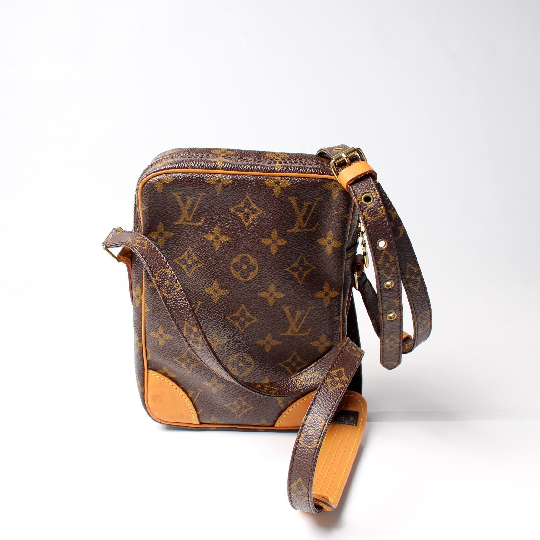 Louis Vuitton Danube Monogram Handbag Danube Monogram