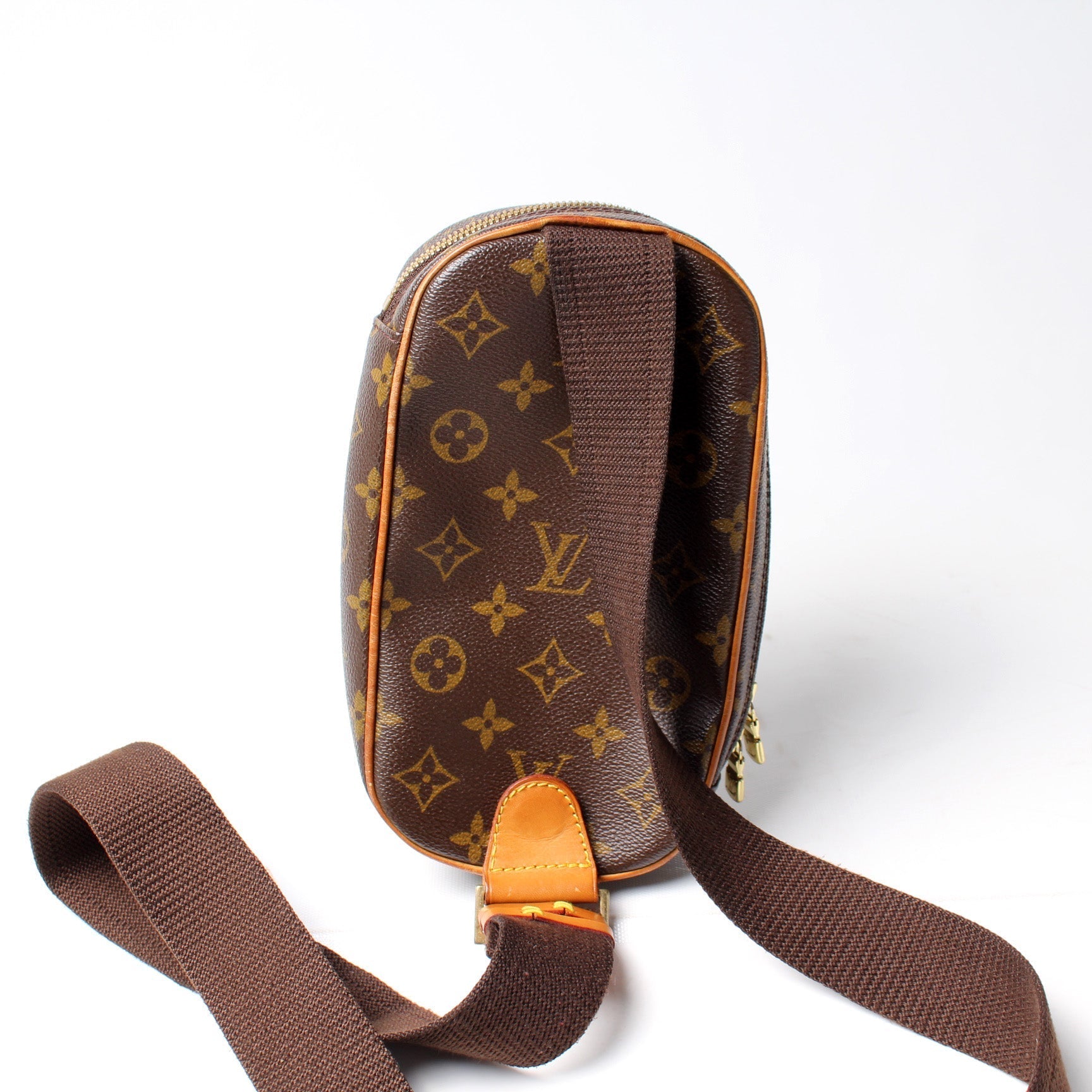 Louis Vuitton Pochette Gange Monogram Clutch Bag Monogram 5