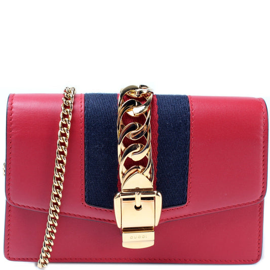 Gucci Sylvie Super Mini Chain Travel Bag Super Mini