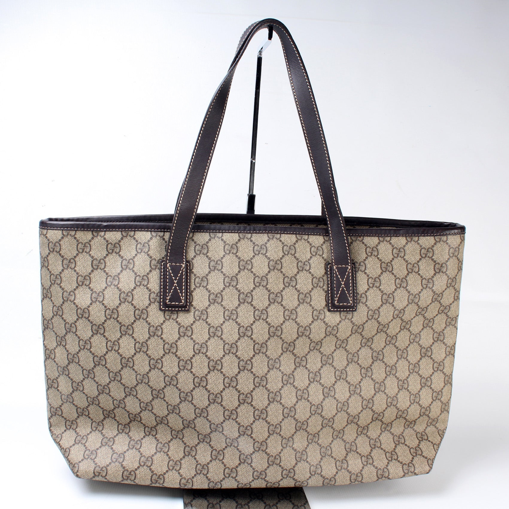 Gucci GG Supreme Zip Medium Tote Bag