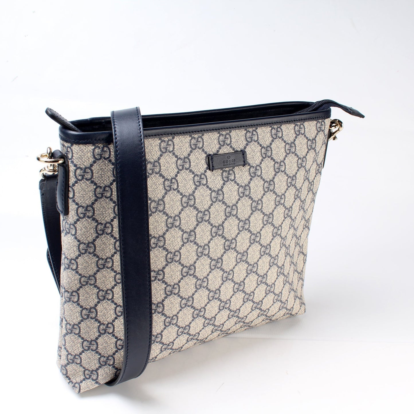 Gucci GG Supreme Crossbody Bag Crossbody 6