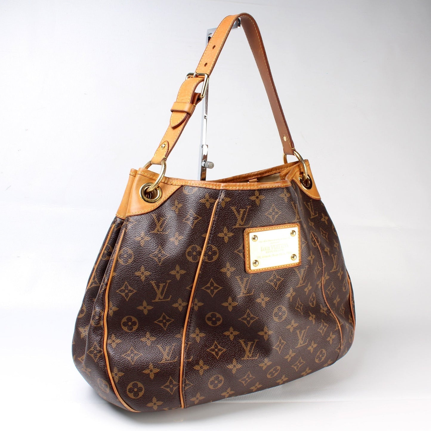 Louis Vuitton Galliera PM Monogram Handbag Monogram 19