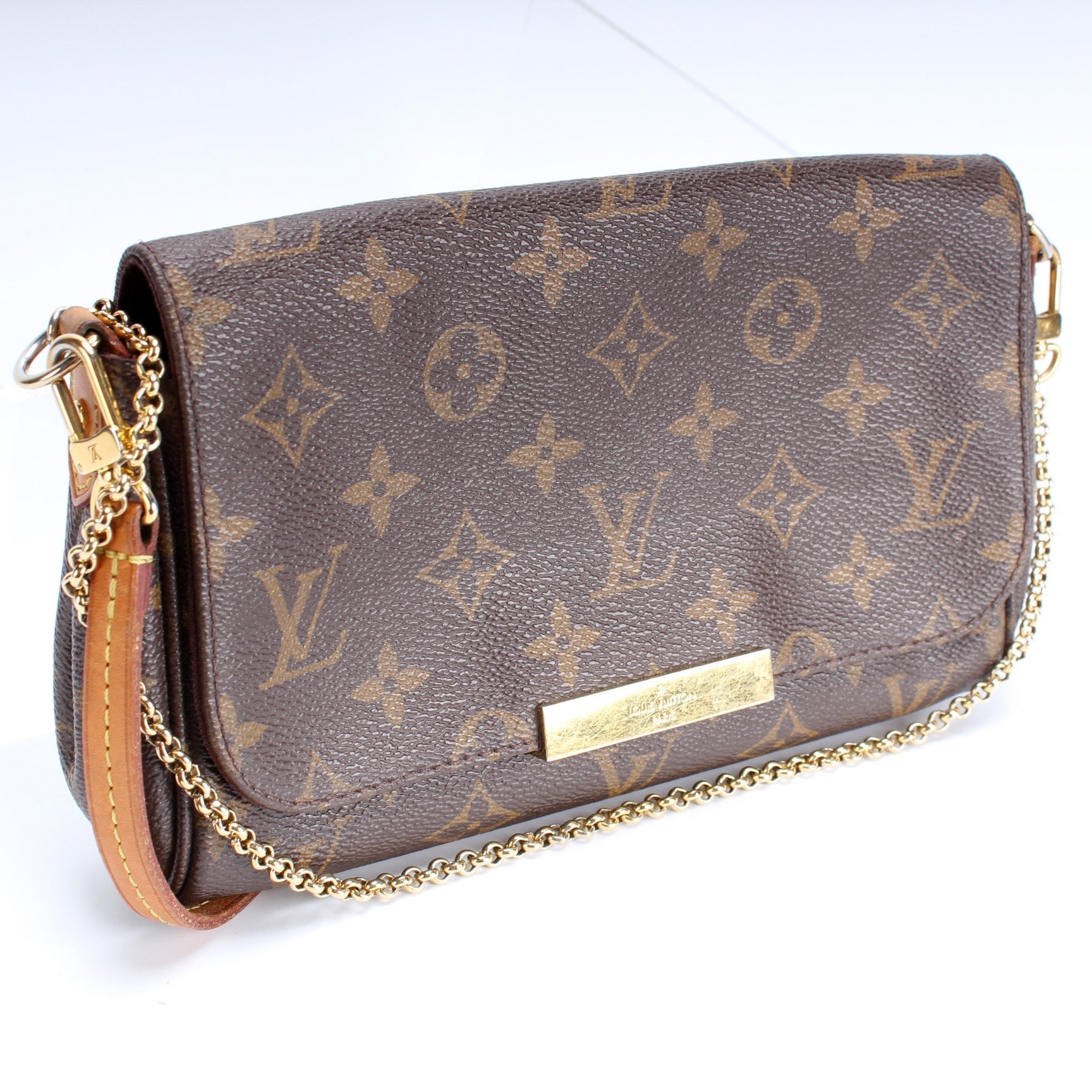 Louis Vuitton Favorite PM Monogram Handbag Monogram 10