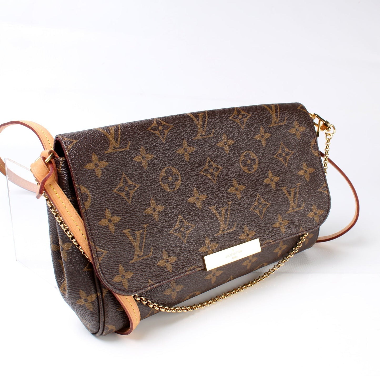 Louis Vuitton Favorite MM Monogram Handbag Monogram 63