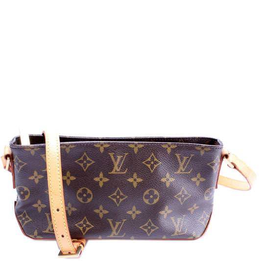 Louis Vuitton Trotteur Monogram Handbag Monogram 18