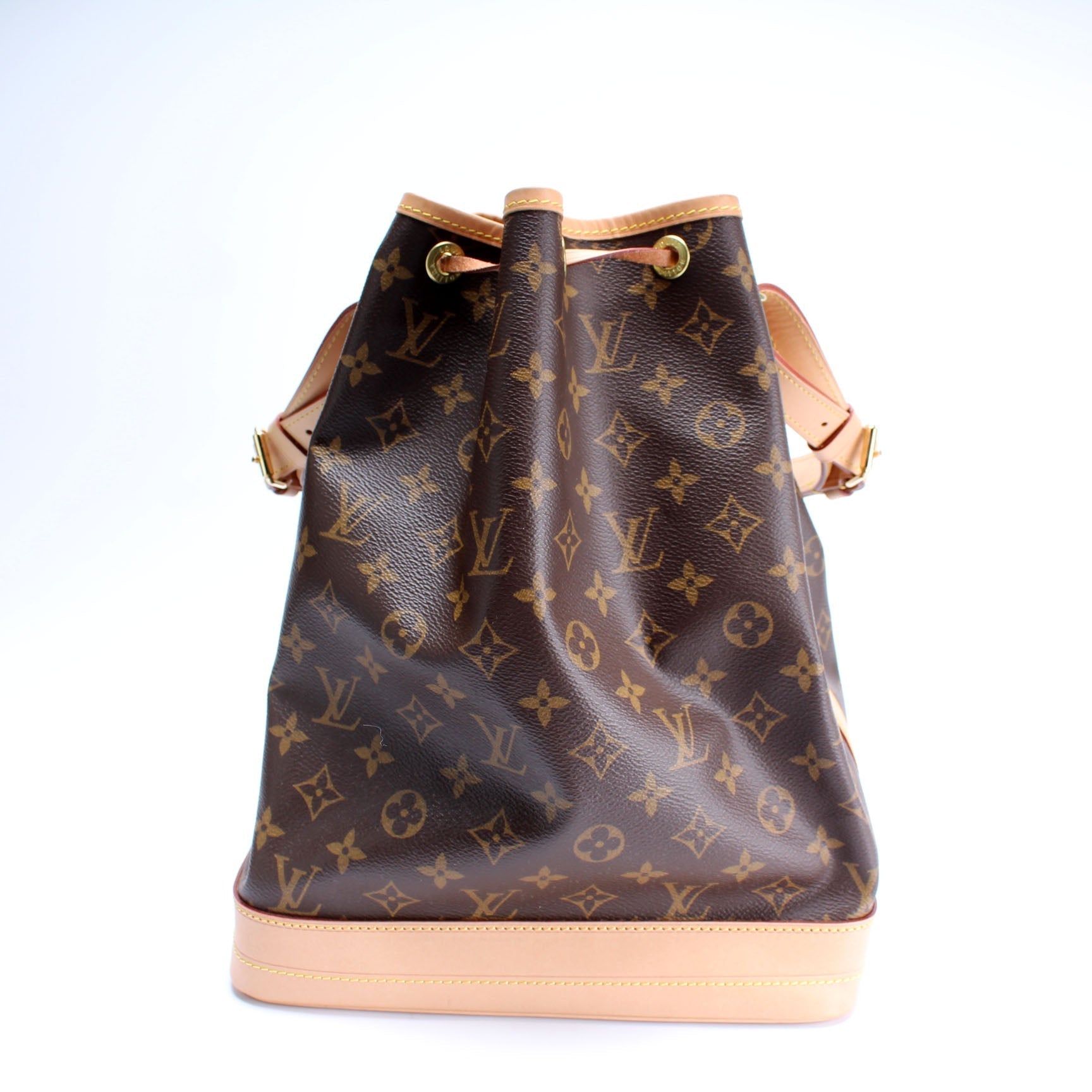 Louis Vuitton Noe Newer Monogram Handbag Monogram 2