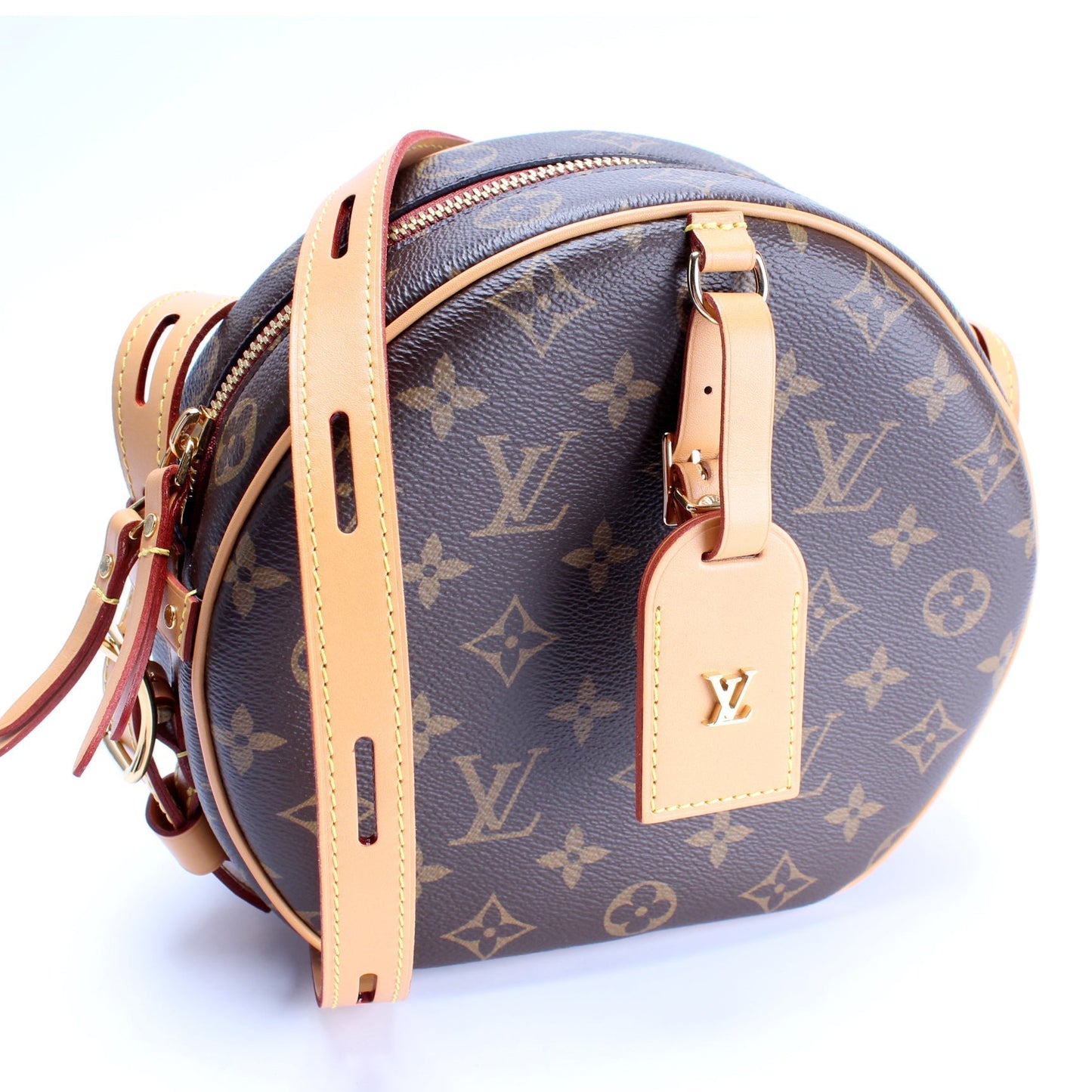 Louis Vuitton Boite Chapeau Souple MM Monogram Handbag