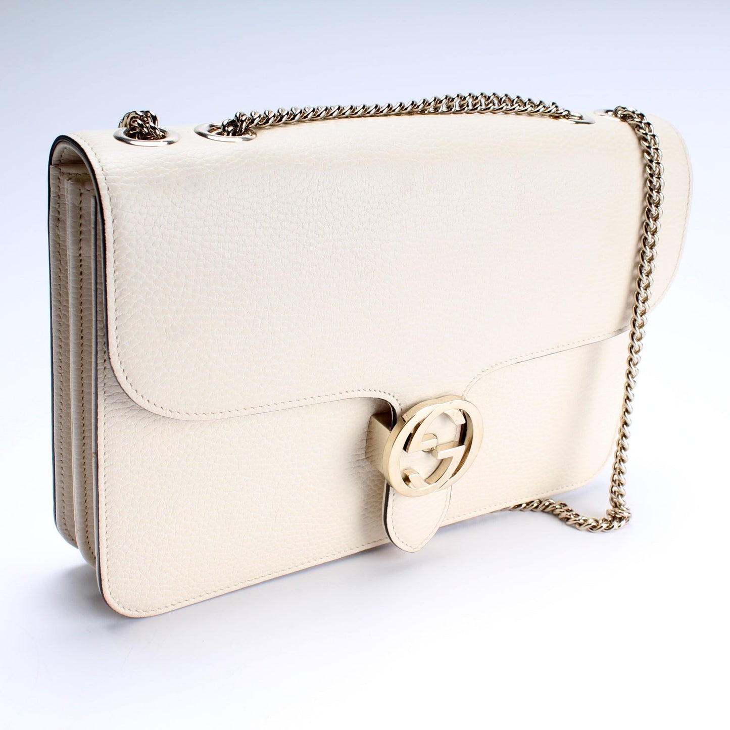 Gucci Interlocking GG Shoulder Bag 4