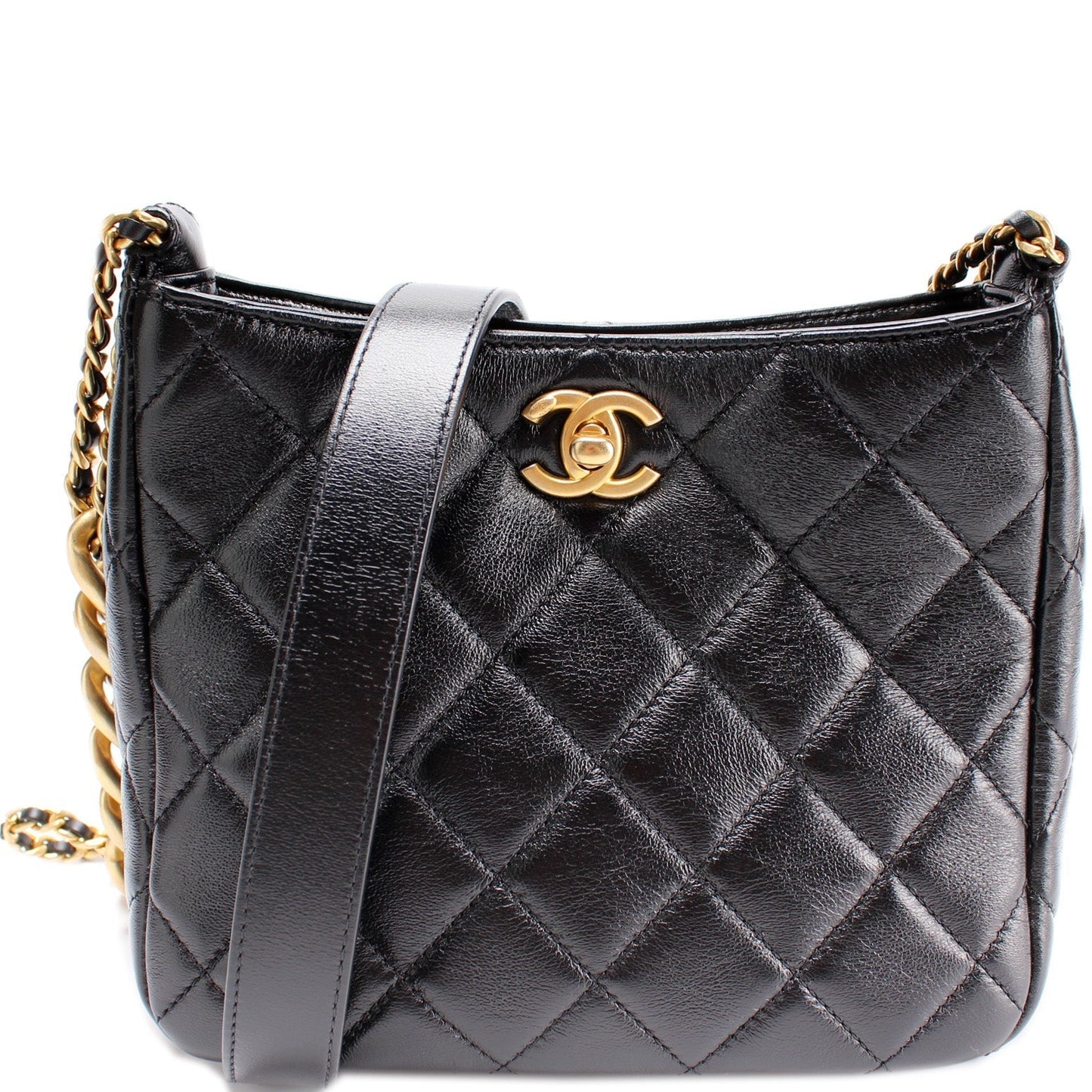 Chanel Quilted Lambskin Hobo 32M Small Shoulder Bag