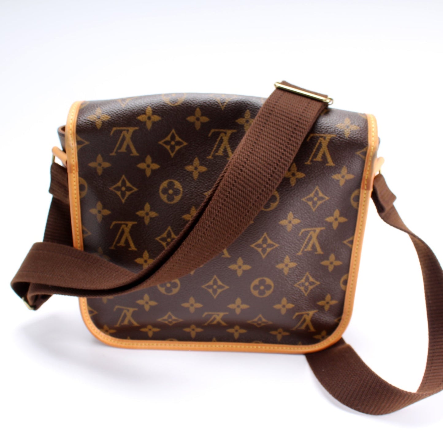 Louis Vuitton Bosphore Monogram Crossbody Bag Crossbody Monogram