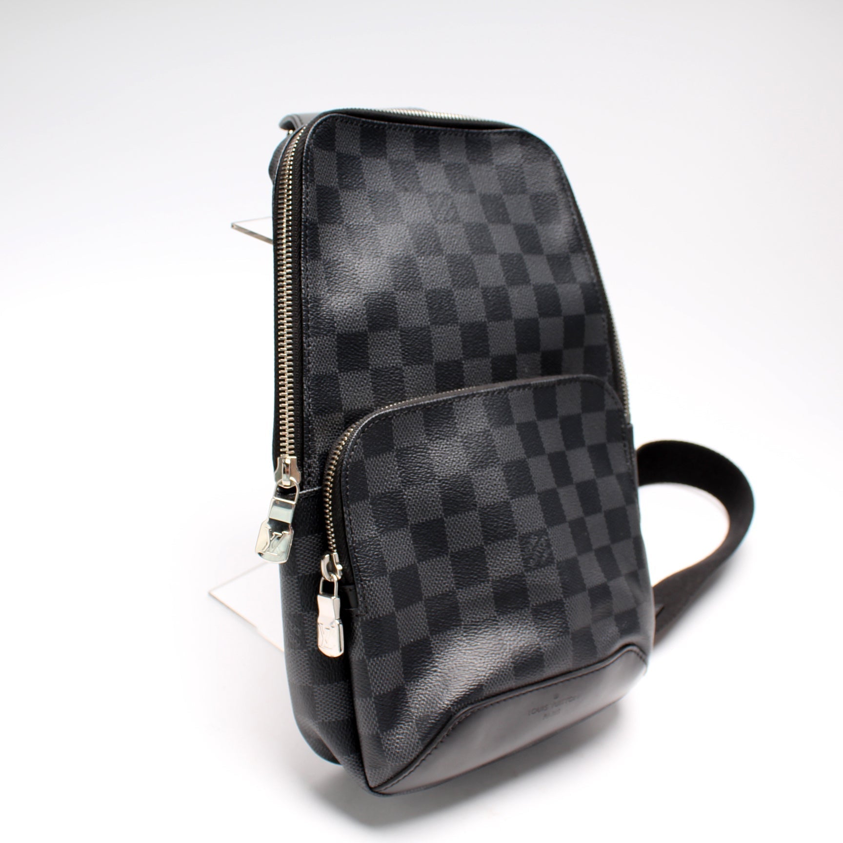 Louis Vuitton Avenue Sling Graphite Damier Crossbody Bag Graphite 1
