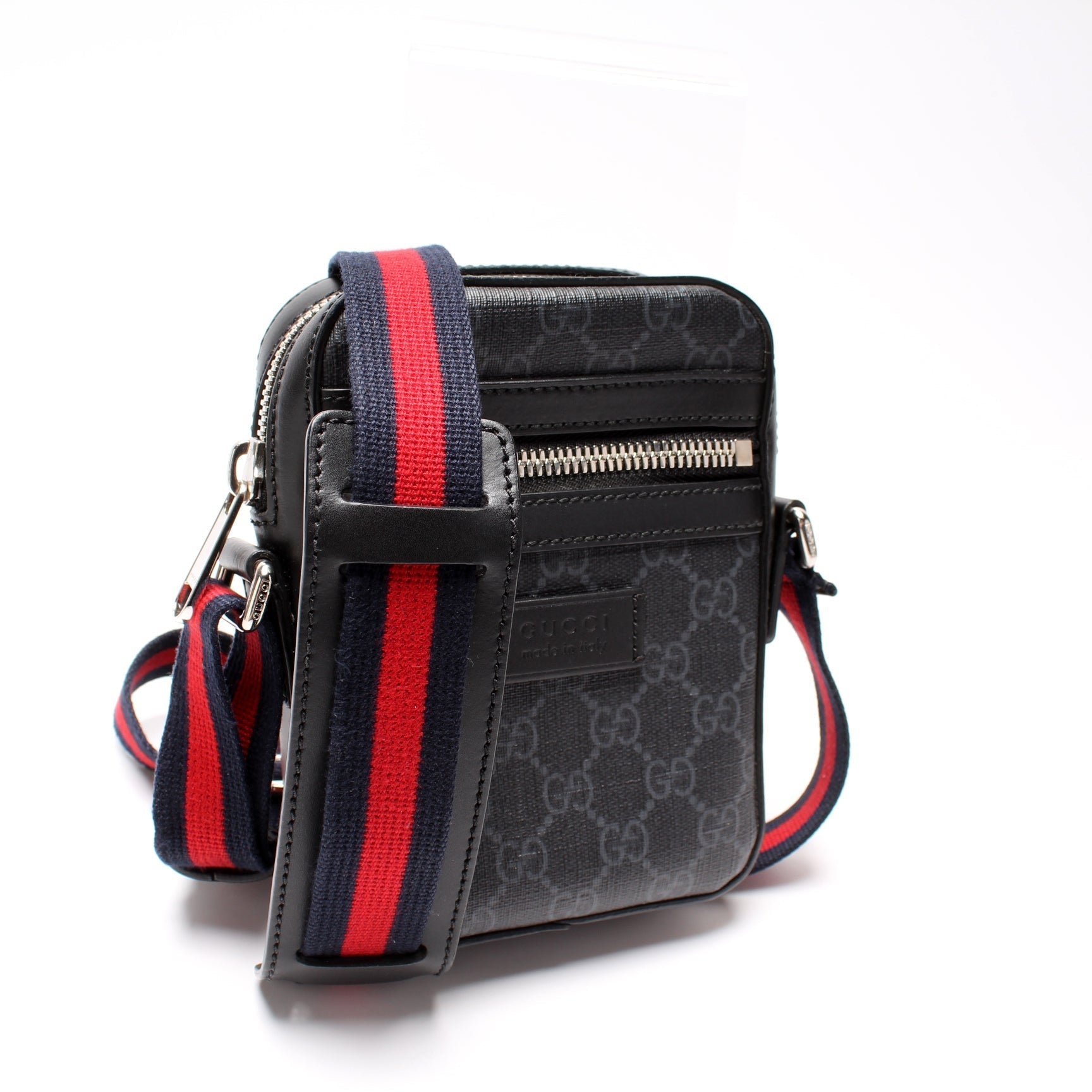 Gucci GG Supreme Messenger Travel Bag Messenger 3