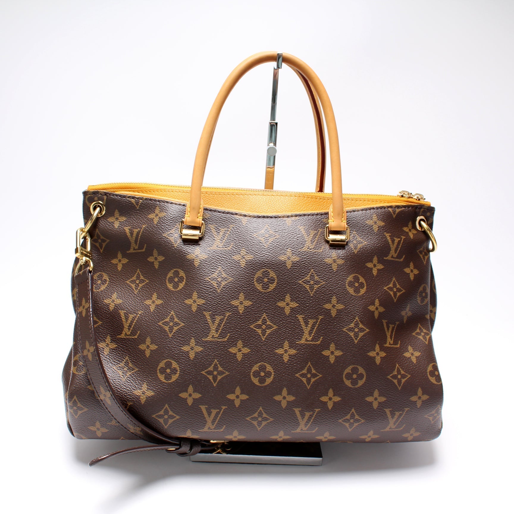 Louis Vuitton Pallas Side Monogram Canvas Tote Bag Side 3