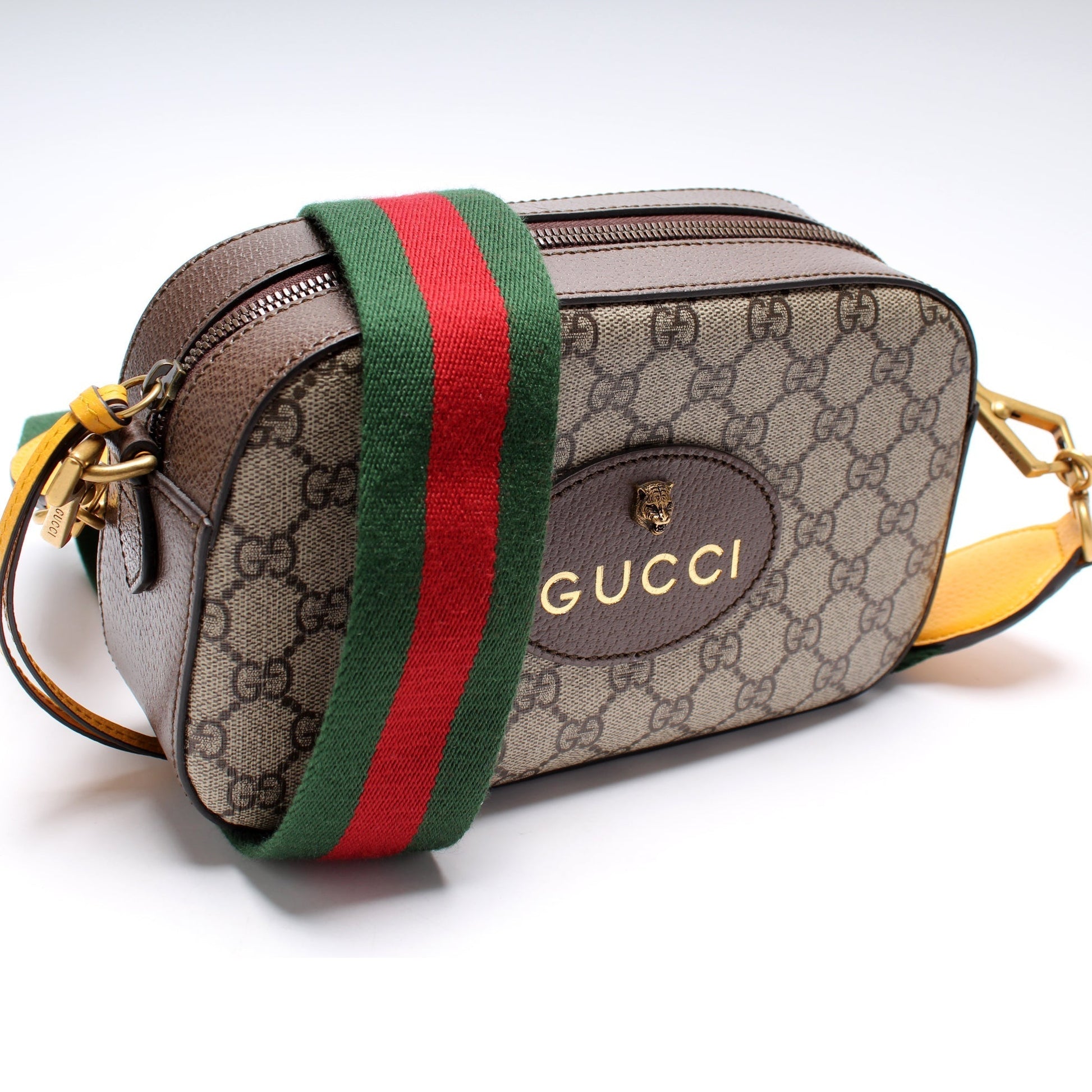 Gucci GG Supreme Messenger Travel Bag Bag 11
