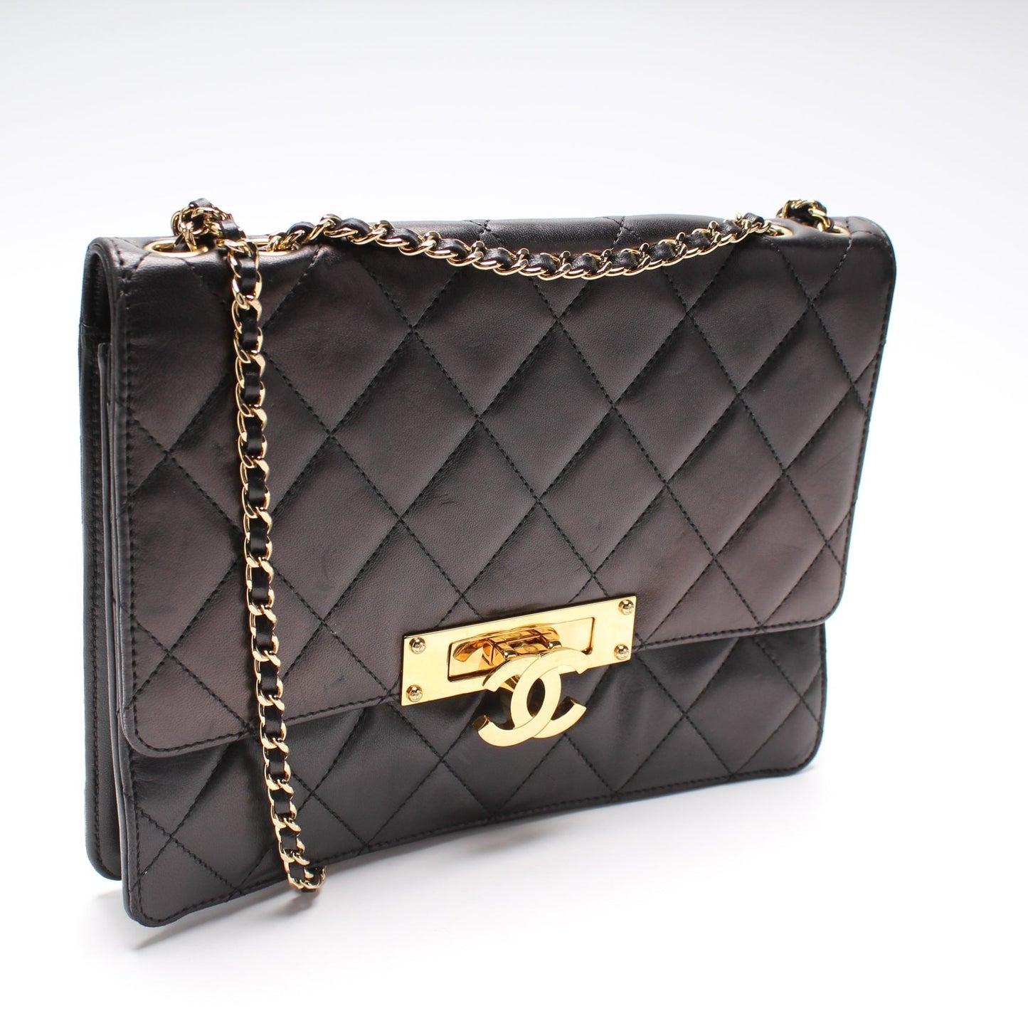 Chanel Golden Class Flap Quilted Lambskin 18M Handbag