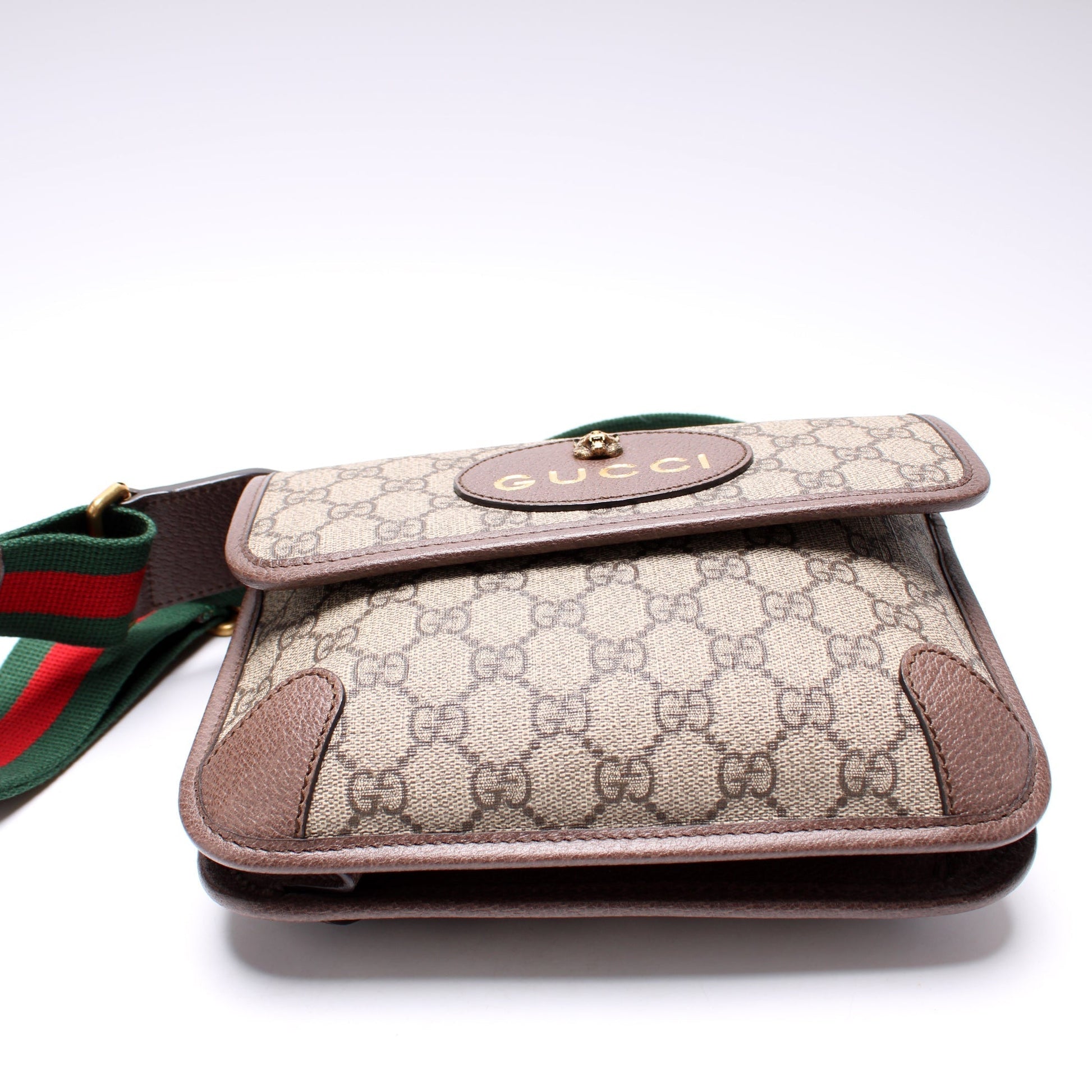 Gucci GG Supreme Neo Messenger Small Travel Bag