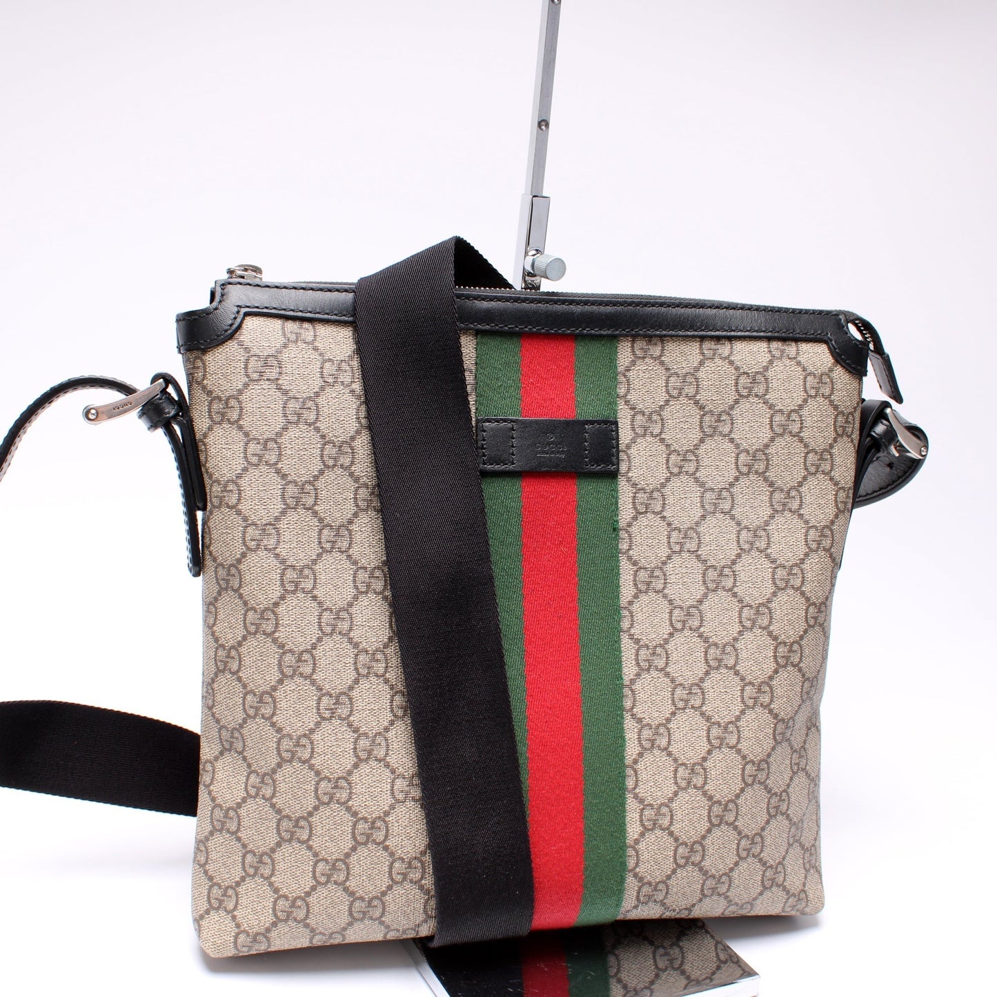Gucci GG Supreme Web Messenger Bag
