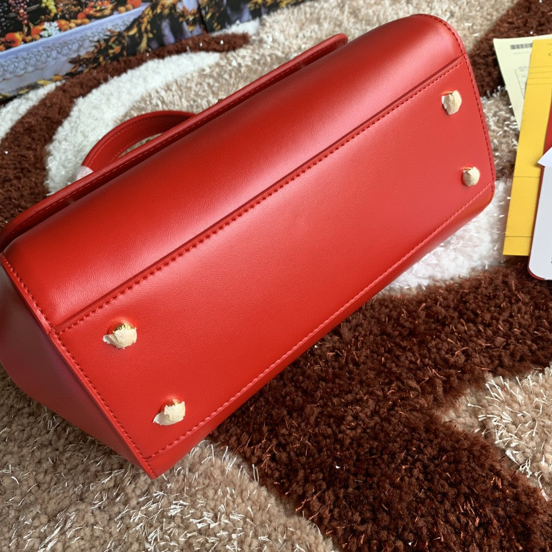 Top Quality Top Quality Handbag In Dauphine Red Medium Travel Bag