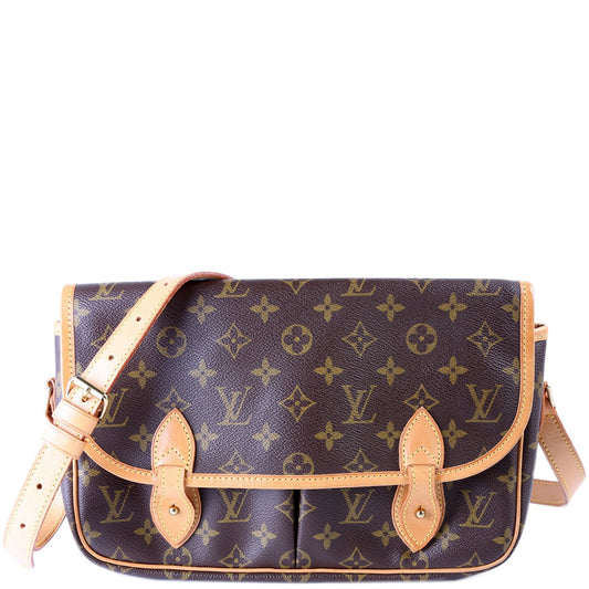 Louis Vuitton Sac Gibeciere MM Handbag