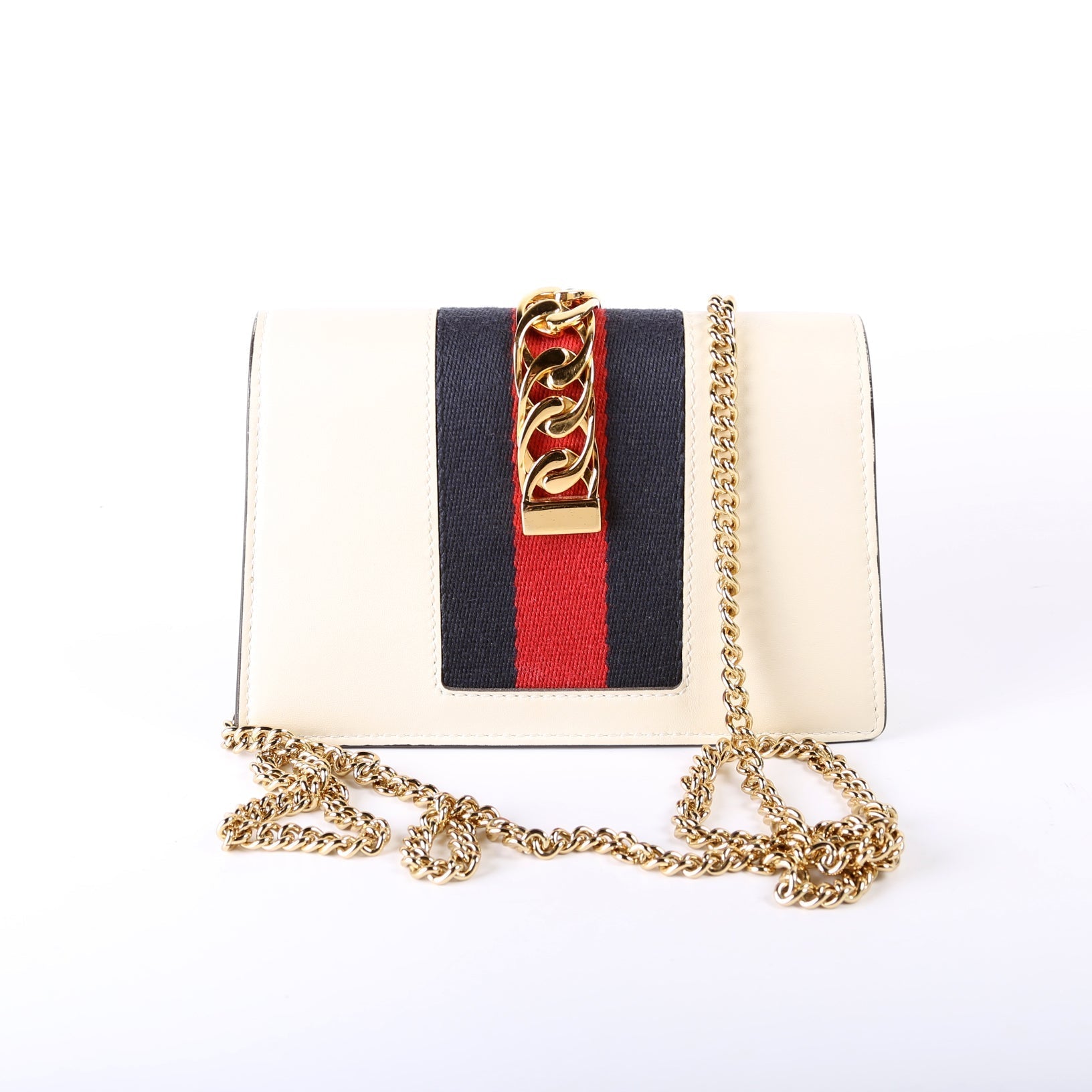 Gucci Sylvie Super Mini Chain Travel Bag