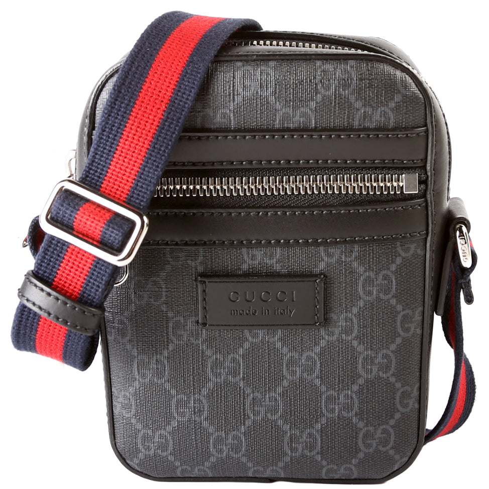 Gucci GG Supreme Messenger Travel Bag Supreme Messenger