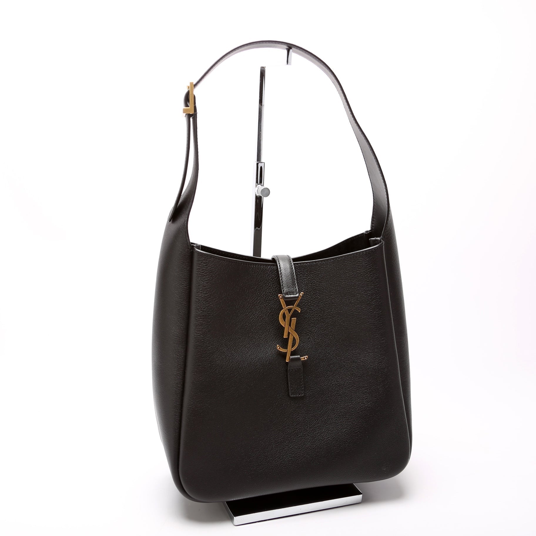 YSL Saint Laurent Le Supple Hobo Bag Small Small Hobo 1