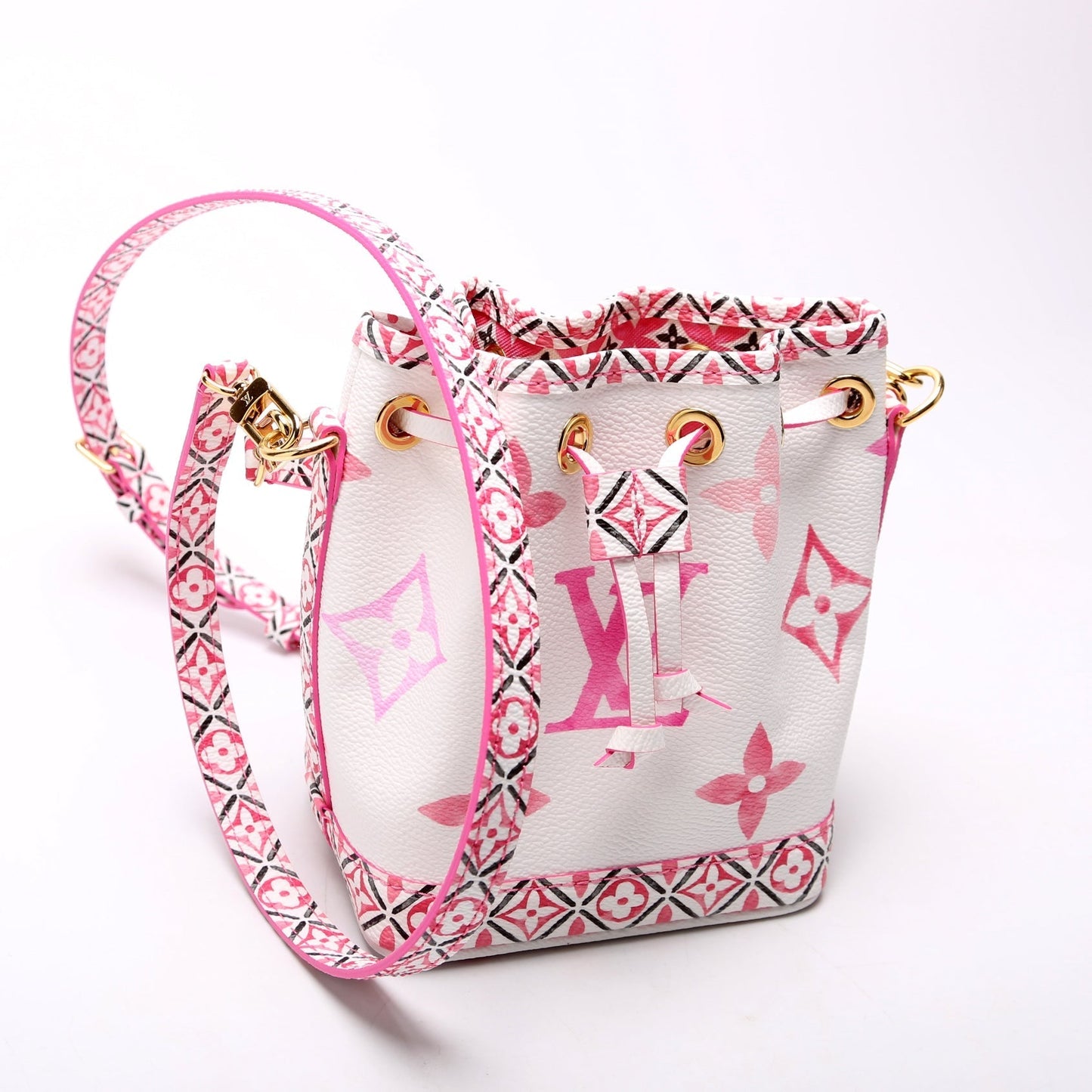 Louis Vuitton Noe By Pool Watercolor Pink Nano Handbag