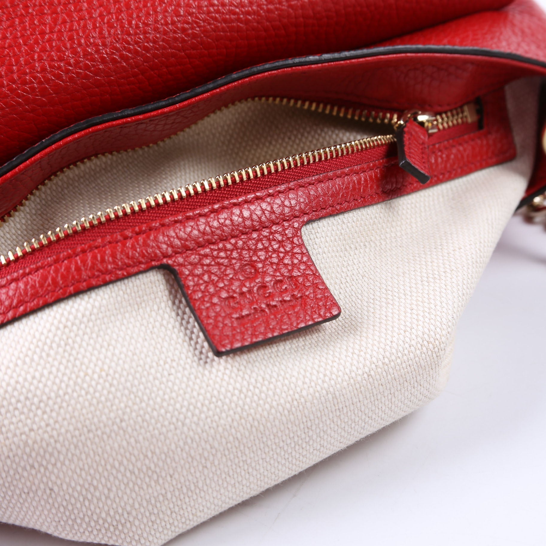 Gucci Soho Tassel Red Chain Flap Handbag