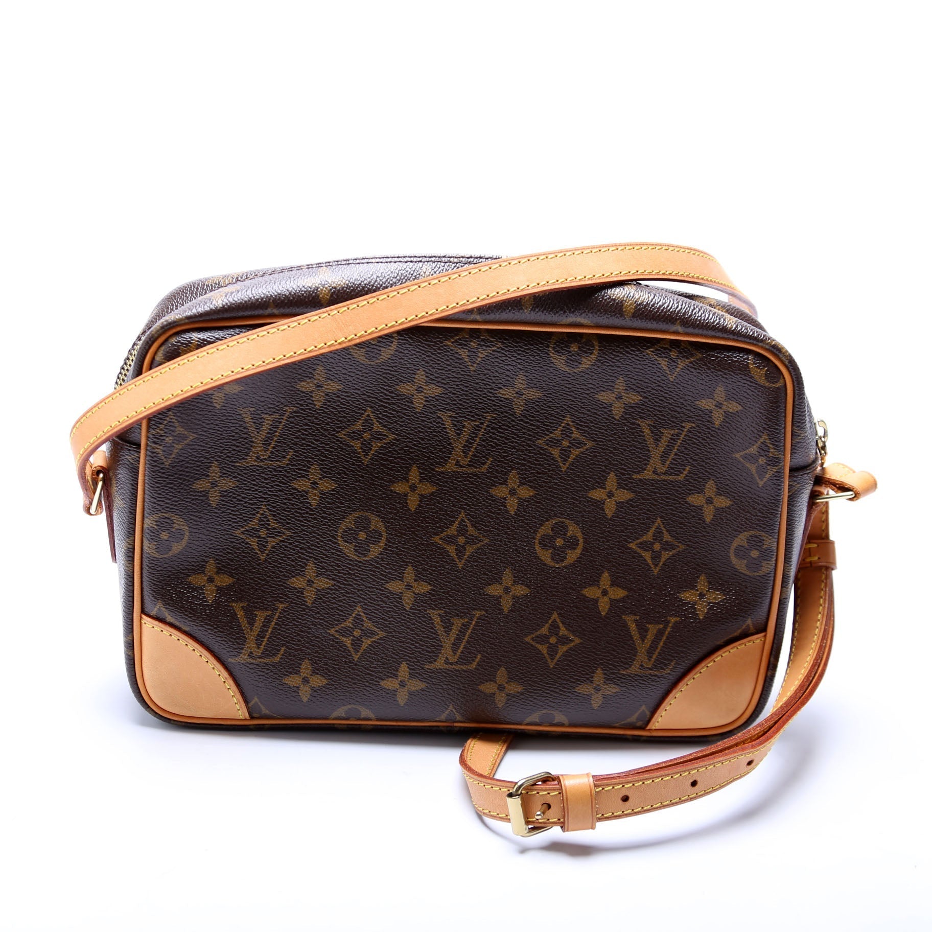 Louis Vuitton Trocadero 27 Monogram Handbag Monogram 33