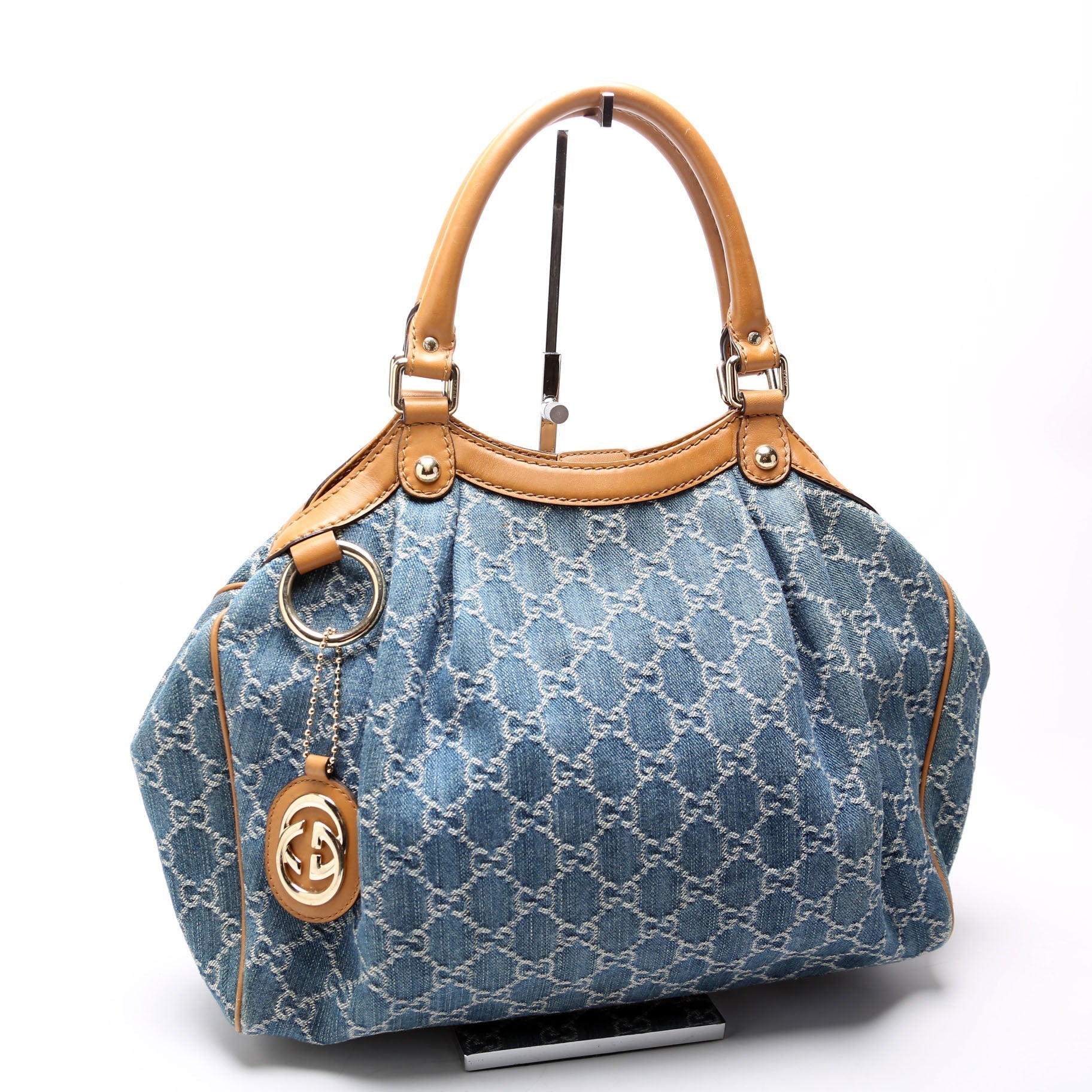 Gucci Sukey GG Denim Medium Handbag