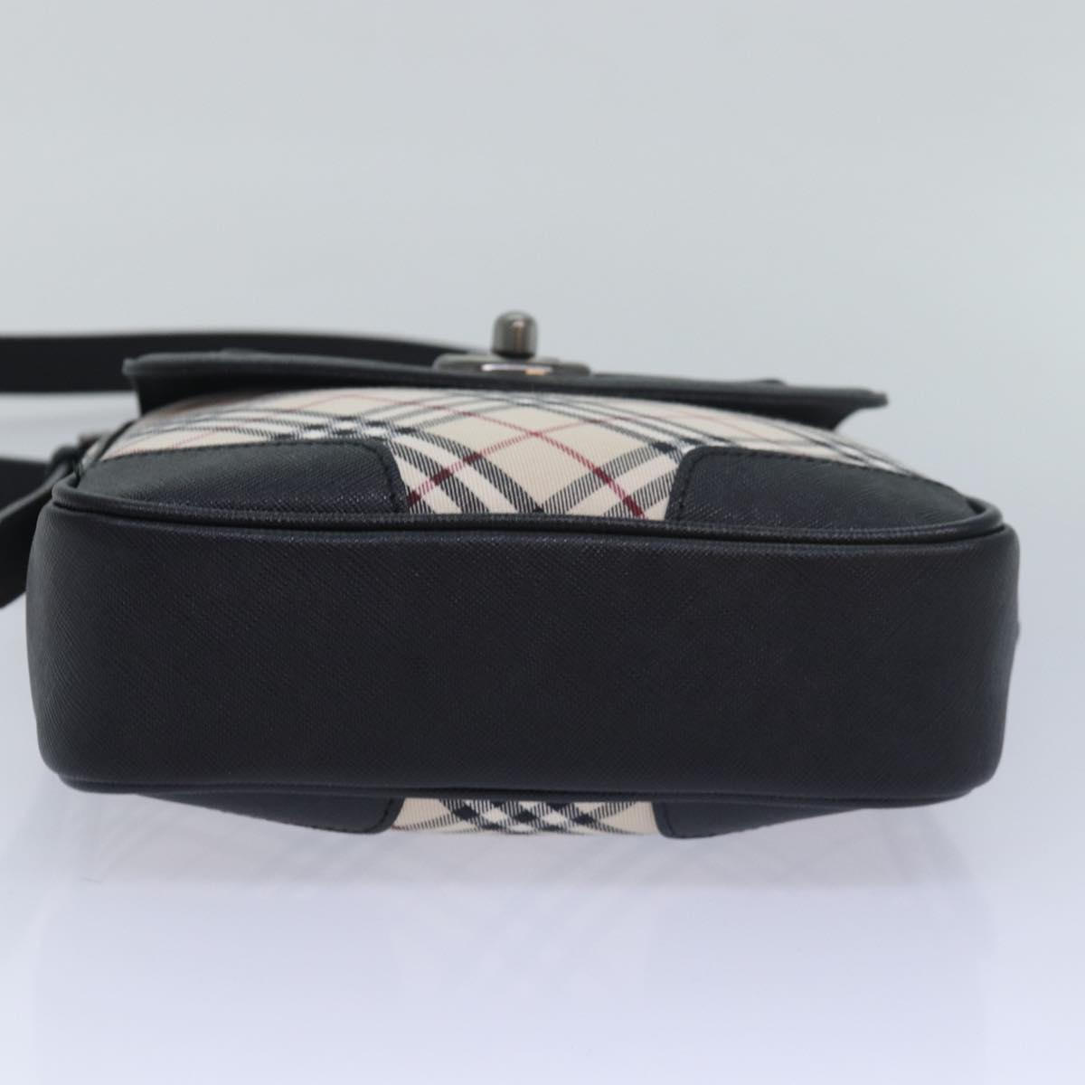 Burberry Luxury Nova Check Shoulder Bag Shoulder Bag 211