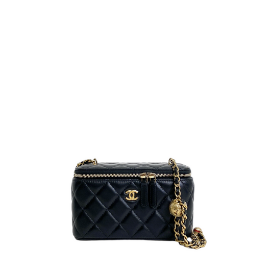 Vanity Pearl Crush Bag
