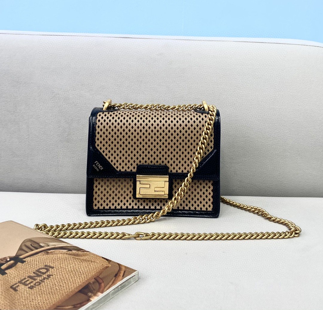 Top QualityTop Quality Kan U Black Brown Small Handbag