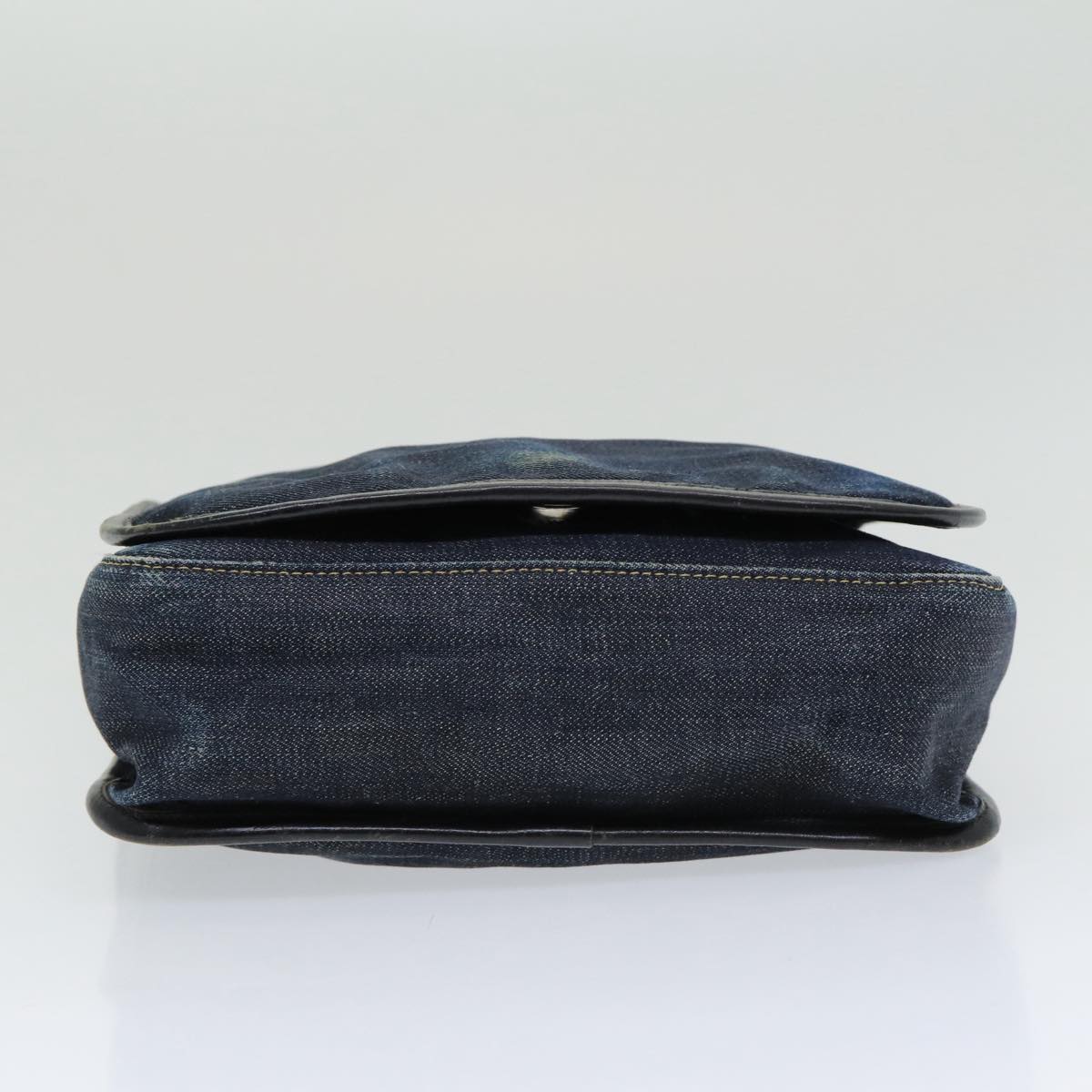 Burberry Luxury Nova Check Shoulder Bag Shoulder Bag 237