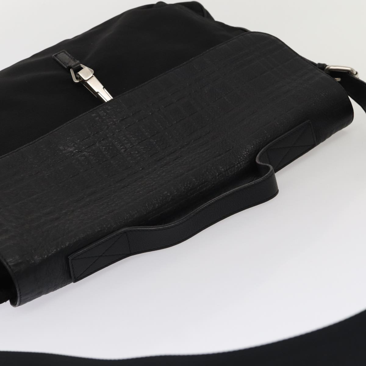 Burberry Luxury Nova Check Shoulder Bag Shoulder Bag 203