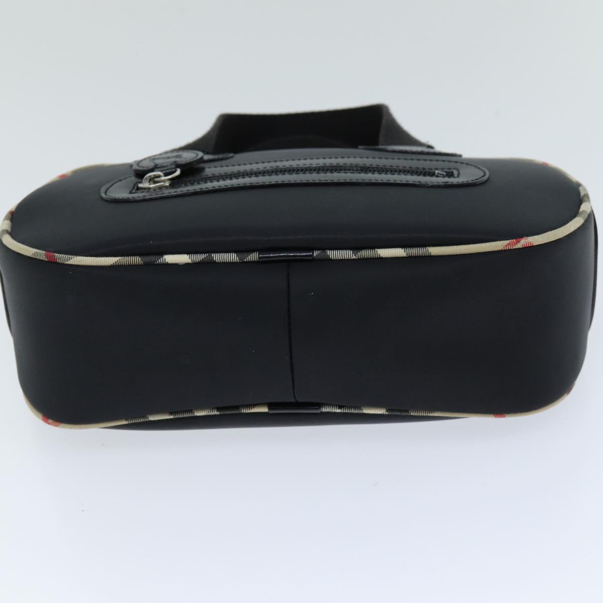 Burberry Luxury Nova Check Handbag Travel Bag Check Handbag 152