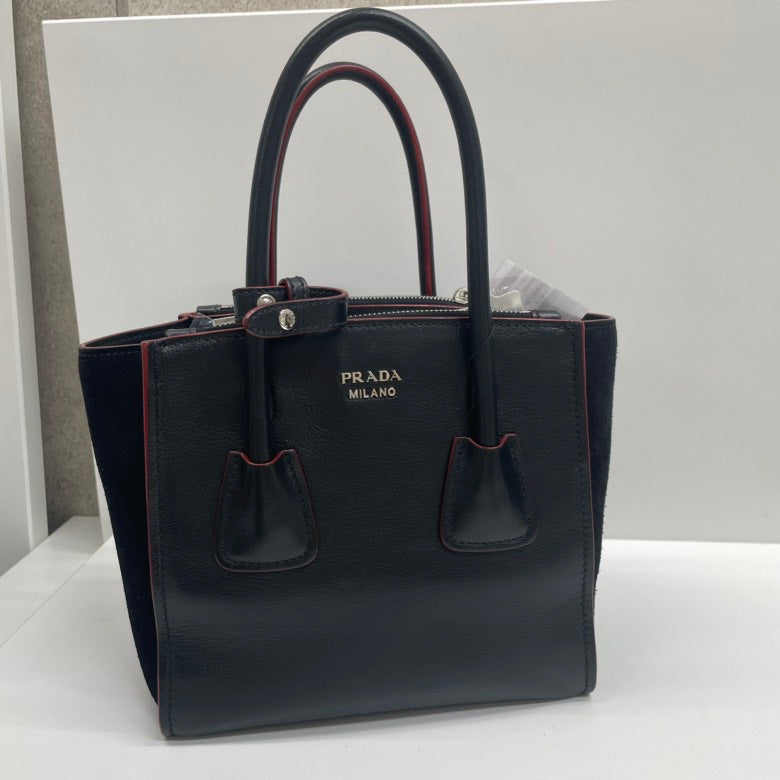 Prada Twin Pocket Tote Bag Leather Black
