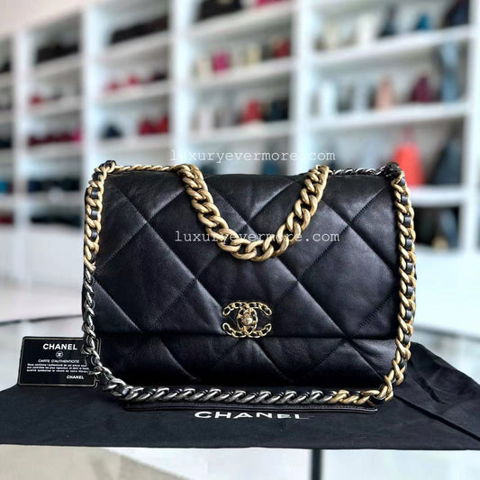 Chanel 19 Bag Maxi - Goatskin 19Bag Two-tone Quilted Black Handbag