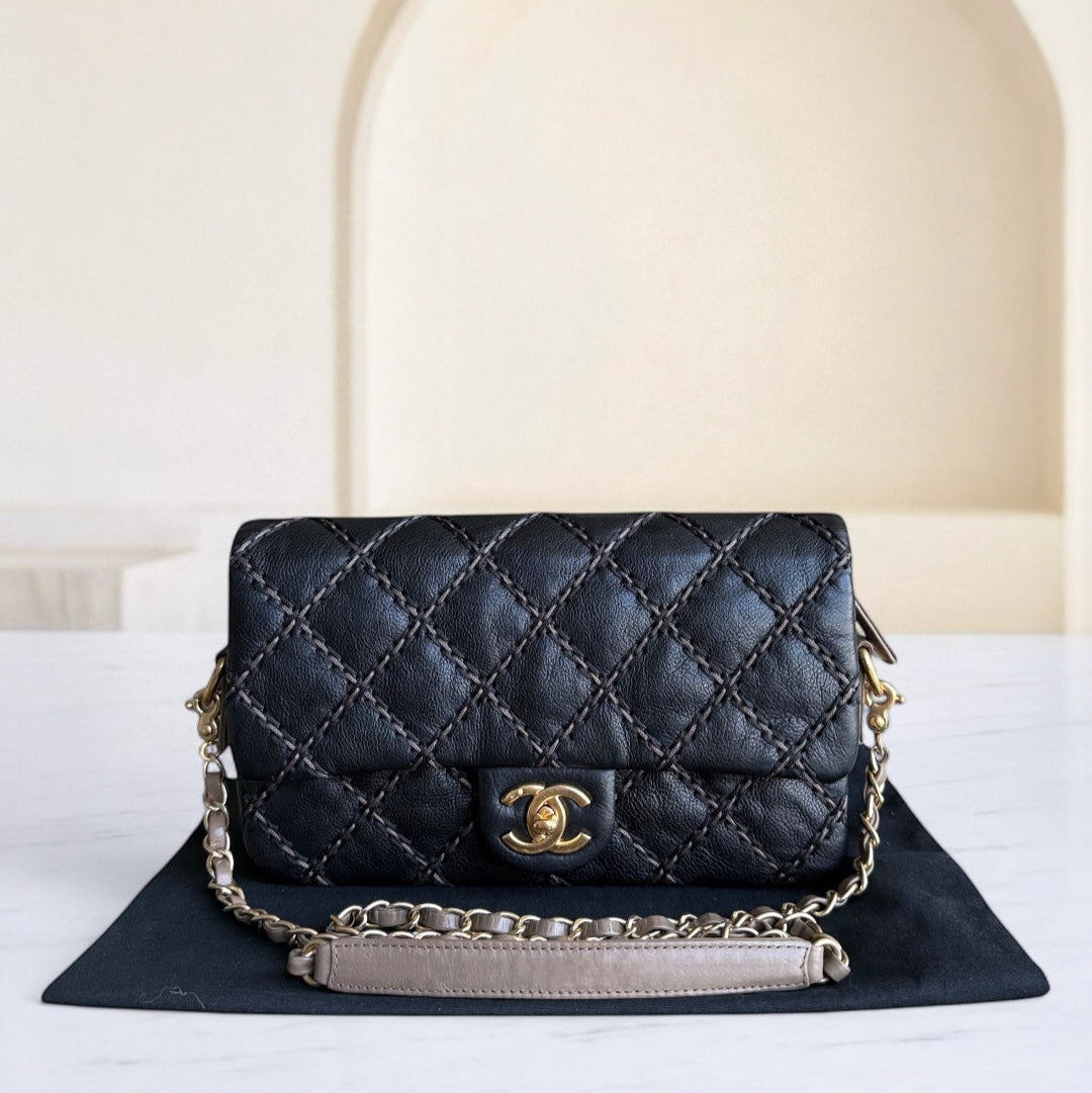 Chanel Seasonal Flap - Stitch Calfskin Zip Bag Quilted Black Handbag