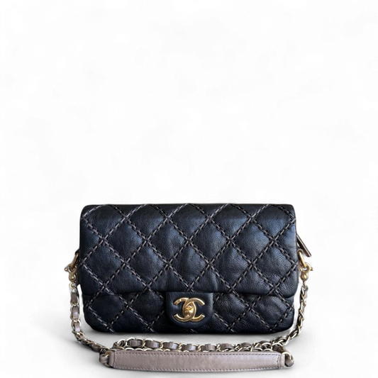 Chanel Seasonal Flap - Quilted Stitch Calfskin Zip Bag Black Gold Hardware Series 19
