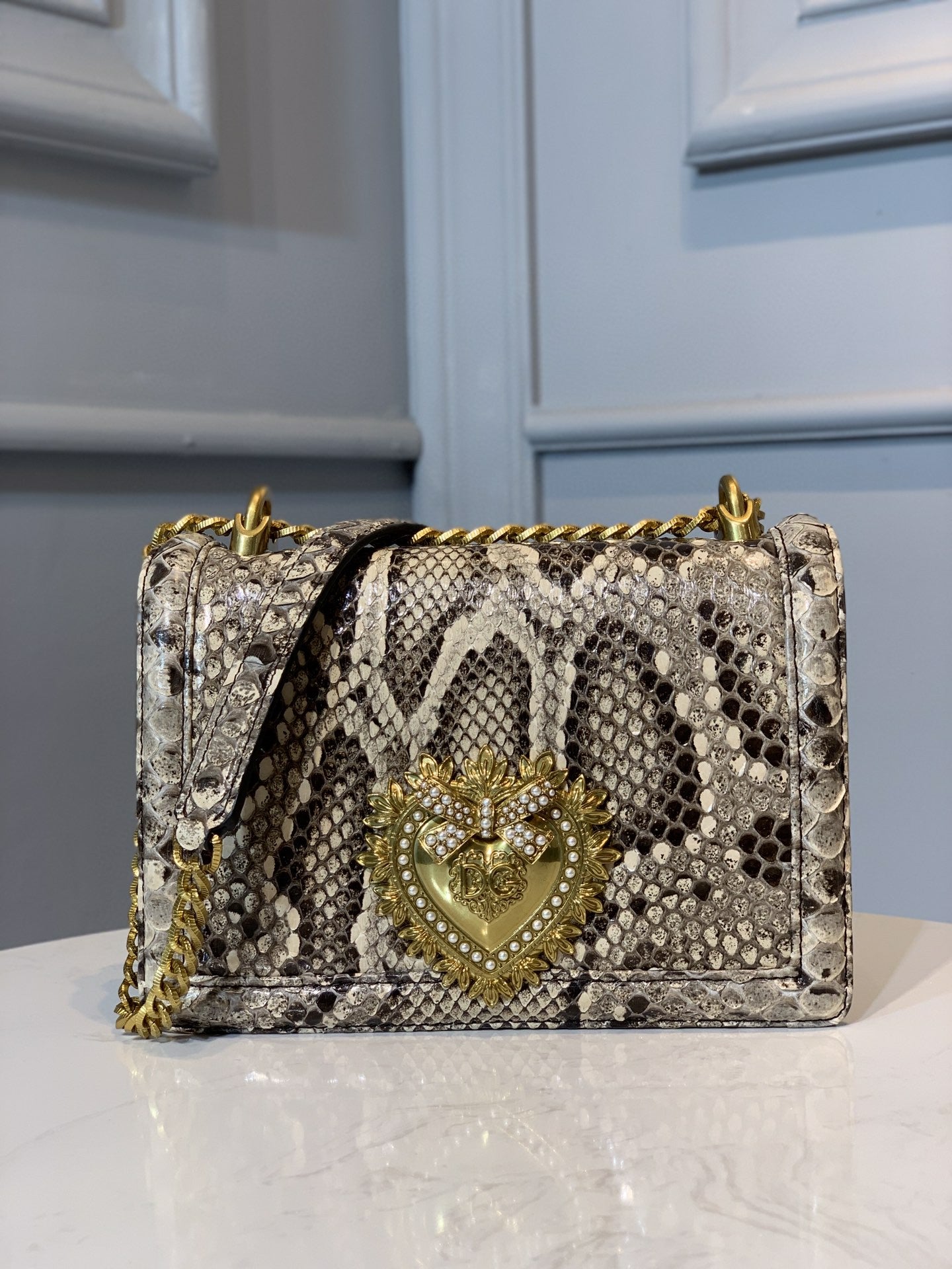 Metop Qualityum Devotion Muticolour Crossbody Bag