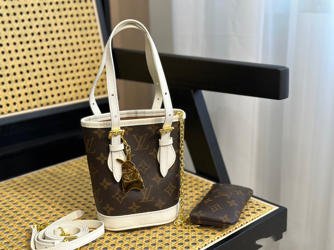 EN - Luxury LUV 725 Travel Bag