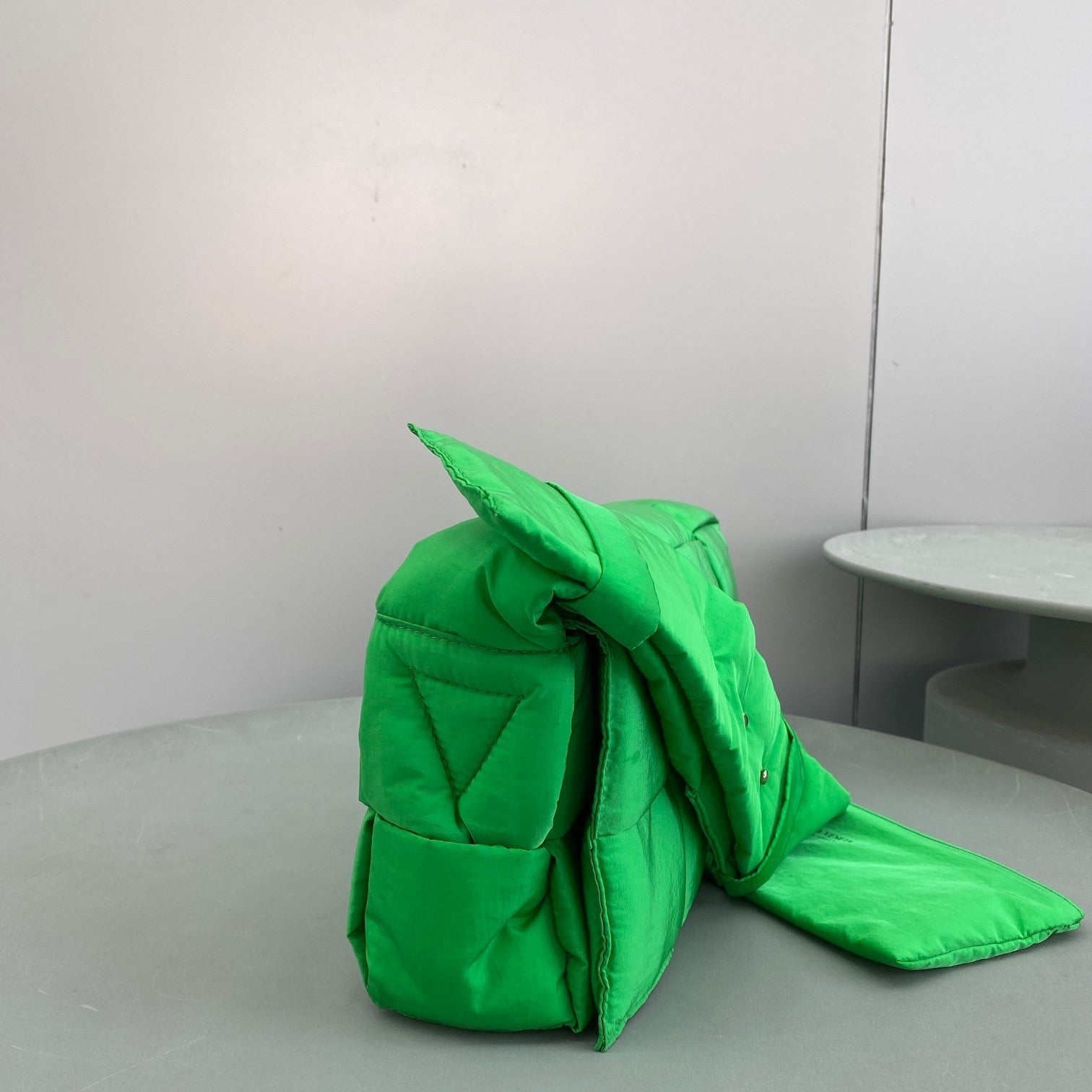 Top Quality Padded Tech Cassette Bag For Green Travel Bag